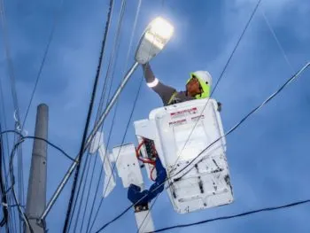 Moderniza Ayuntamiento de Puebla 152 luminarias en la colonia Revolución Mexicana