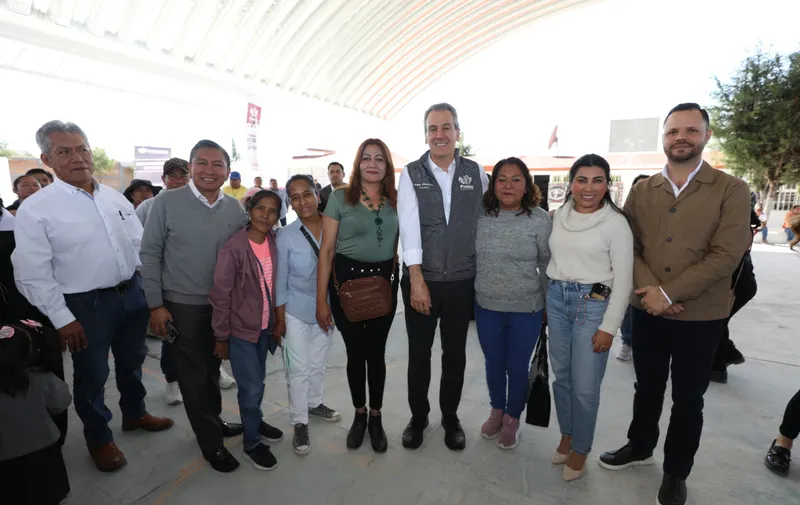 pepe-chedraui-techado-escolar-totimehuacan