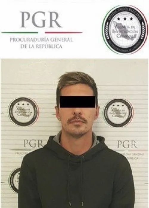 Detiene PGR a Jonathan Fabbro en un hotel de Cholula