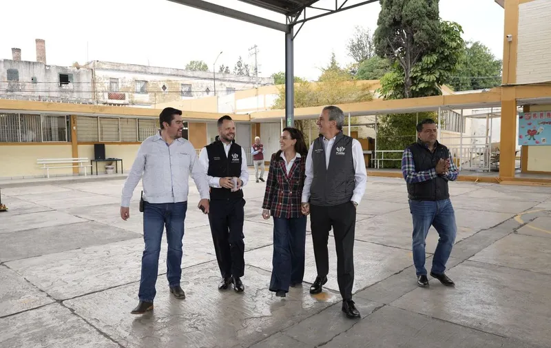 pepe-chedraui-techado-escolar-primaria-julian-hinojosa