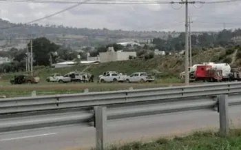 Huachicoleros provocan fuga de gas en San Lucas Atoyatenco