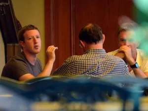Fundador de Facebook, el segundo joven mas millonario del planeta
