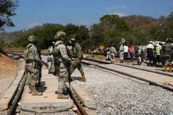 FGR investiga caja negra tras descarrilamiento del Tren Interoceánico en Oaxaca