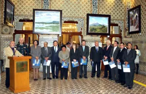 Inauguran Diputados exposición “Puebla desde mi Ventana” del artista plástico Delmar Ayala