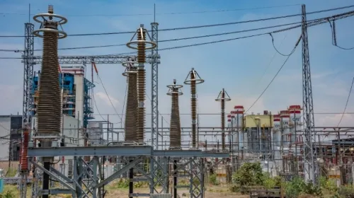 CFE cancela cuatro centrales eléctricas por pandemia