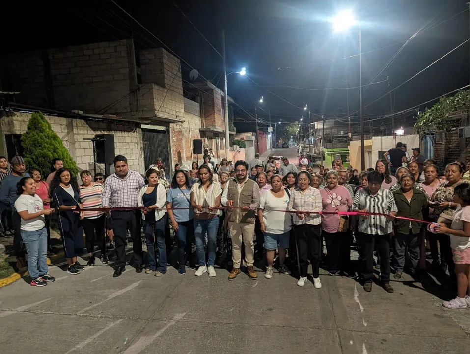 Alumbrado público en calles de Atlixco