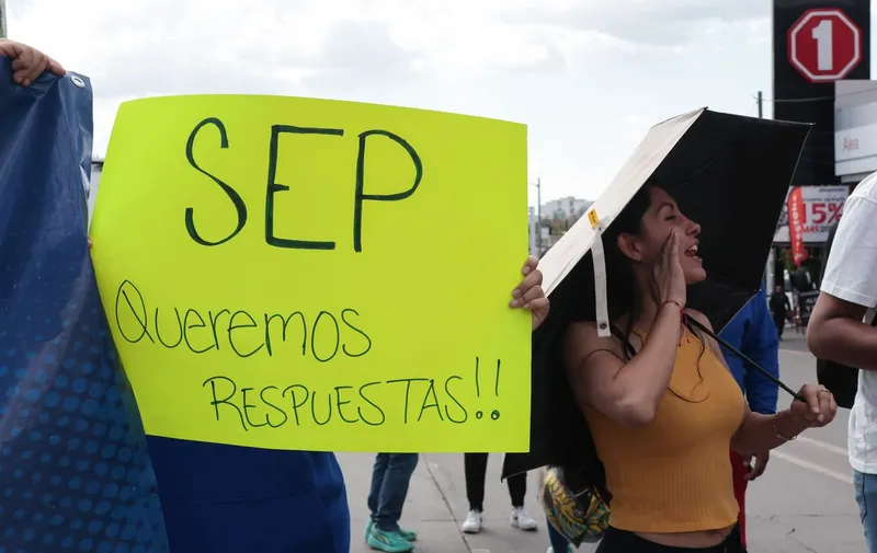 manif-universidad-cuauhtemoc-blvd-atlixco
