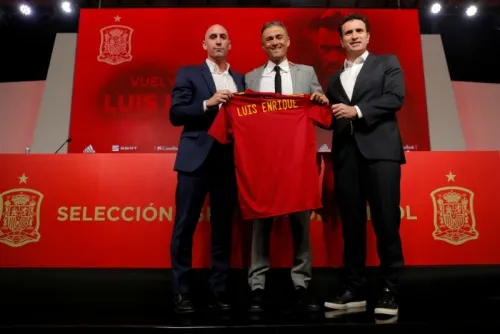 Presentan a Luis Enrique como técnico de la selección española