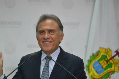 Detectan presuntos desvíos por 338 mdp en gobierno de Yunes Linares