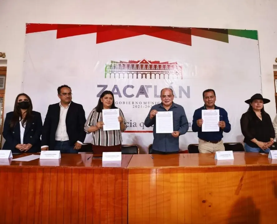 Zacatlán firma convenio con CONAFOR y SOSAPAZ para conservación de recursos naturales