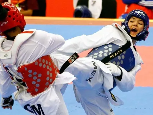 María Espinoza se cuelga bronce en Japón