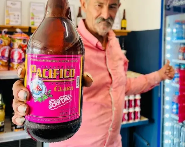 Barbie caguama