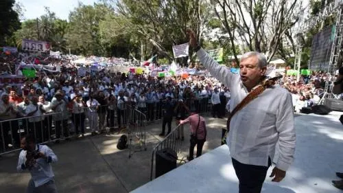 Si hay desequilibrio económico, será por ‘mal manejo de Banxico’: AMLO