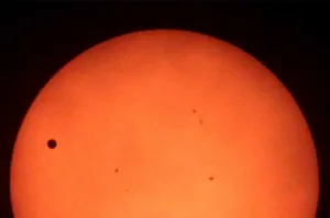 Comienza el tránsito de Mercurio por delante del Sol