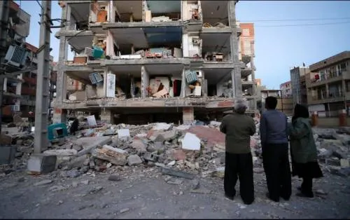 Un nuevo sismo de 6.2 grados sacude el sureste de Irán