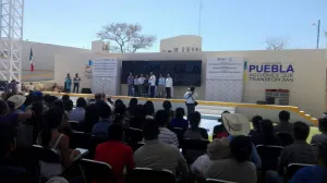 RMV moderniza imagen e inaugura centro comunitario en Acatlán