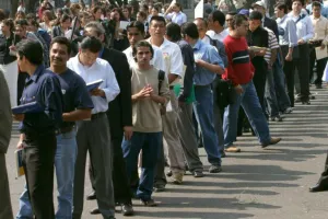 Disminuyó desempleo en el último trimestre de 2014