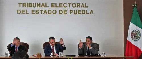 Rinde su informe de labores el magistrado presidente, Fernando Chevalier Ruanova