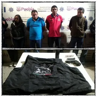 Detienen a personas con uniformes de policías ministeriales
