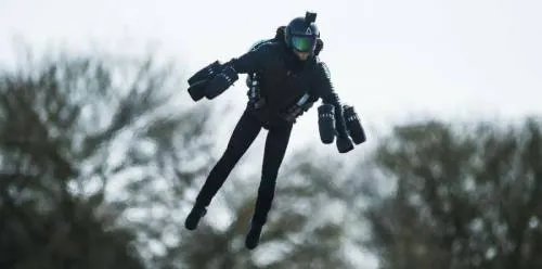 Ya es posible volar al estilo de Iron Man con este traje