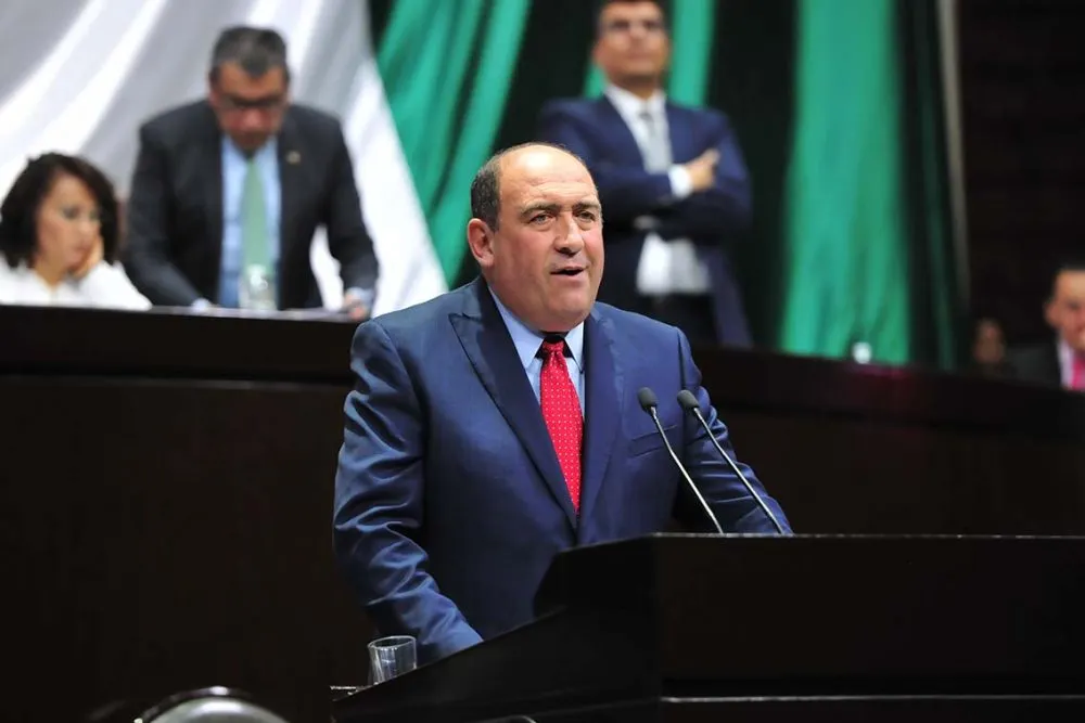 Demanda el PRI al presidente respetar a la UNAM