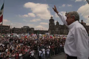 Piden sancionar a AMLO por activismo tramposo