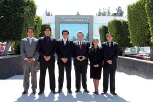 Universitarios, orgullo de la BUAP