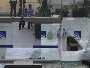 PGJDF confirma que asaltantes de Interlomas pertenecían a su corporación