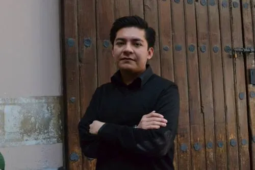 Diseña estudiante de la BUAP prototipo para crear películas delgadas empleadas en celdas solares