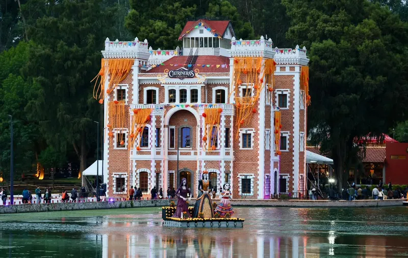 Tradición, misterio y color dan vida a la memoria en Puebla con Catrineras 2026