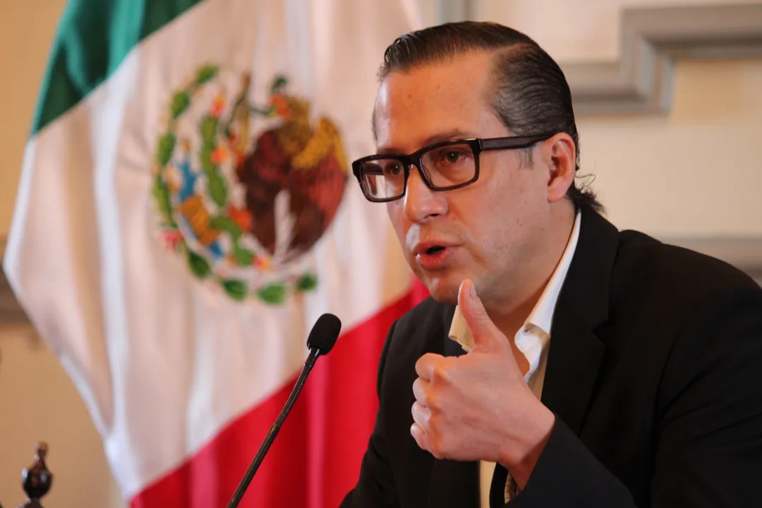 Salida de tesorero municipal muestra una crisis en el Ayuntamiento : MBH
