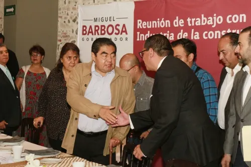 Barbosa confirma baja de Urbina y ratifica al resto de sus secretarios