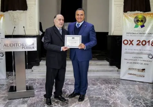 Auditoría Puebla recibe el Premio Internacional OX 2018 por su página de Internet