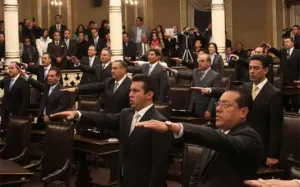 Diputados se darían el lujo de repetir el cargo hasta por 12 años