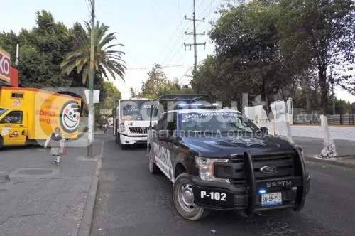 Hombres armados asaltan a usuarios de la ruta 72-A, a la altura del Barrio de Xanenetla