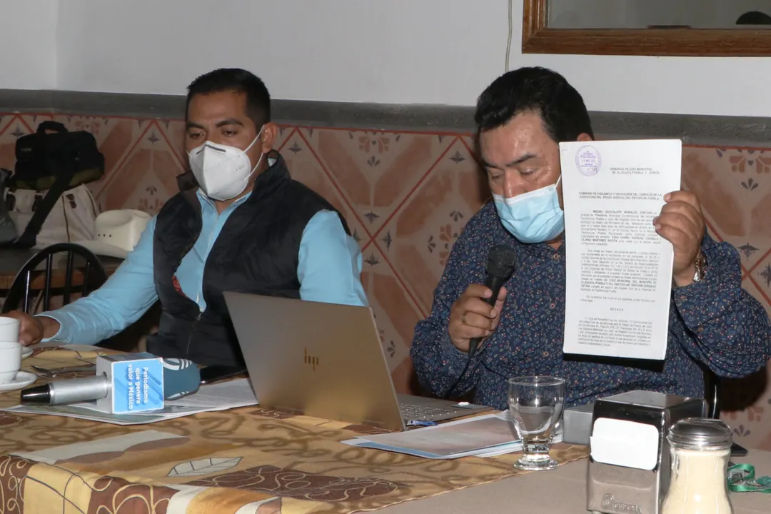 Alcalde de Tlachichuca denuncia actos de impunidad y corrupción por parte de los hermanos González Vieyra