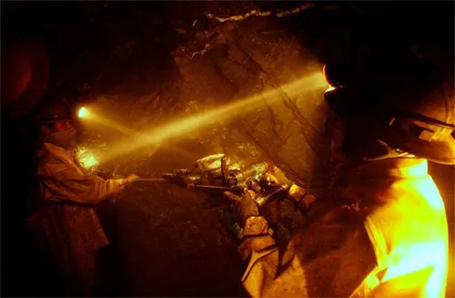 Investigan a mineras por posibles nexos con el narco