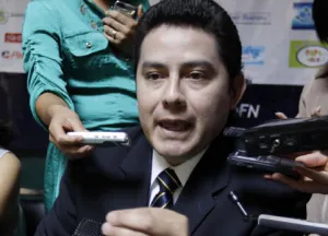 Modelo de partidocracia muestra un agotamiento: Franquicias