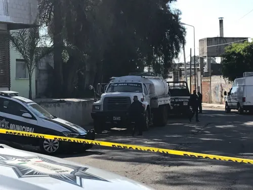 Hallan encobijado en la colonia Independencia Caleras