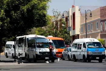 PAN pide revisión de las concesiones de transporte público
