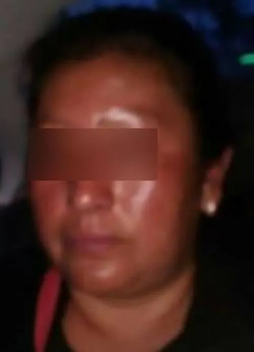 Policía estatal detiene a mujer acusada de robo