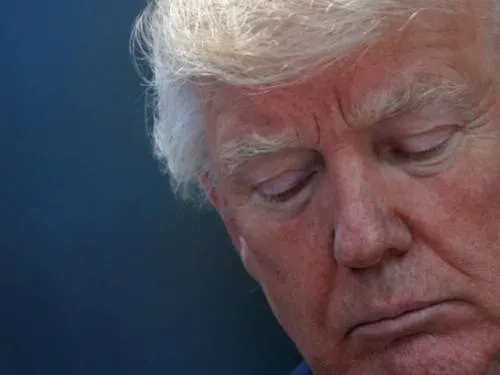 ‘Cometí un error’ al contratar a Michael Cohen, afirma Trump
