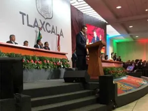 Defiende Marco Mena decisión sobre incremento a gasolinas