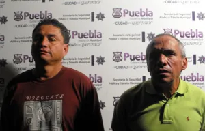 Detienen a sujetos probables responsables de robo a transeúnte