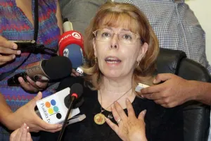 Madre de Karla López anunció marcha para el sábado