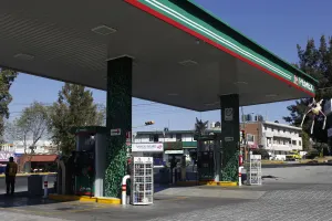 Comisión Reguladora de Energía mantiene precios de combustibles