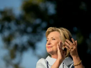 Hillary Clinton rechaza invitación de Peña Nieto