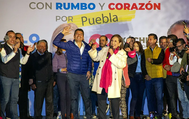 eduardo-rivera-xochitl-galvez