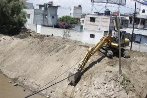Colocará ayuntamiento trampas de grasa en drenajes de mercados‏
