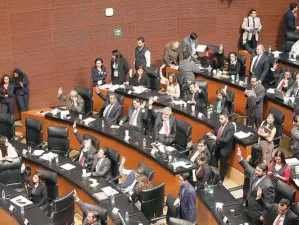 Congreso, caro e improductivo; dejan dos mil 131 pendientes